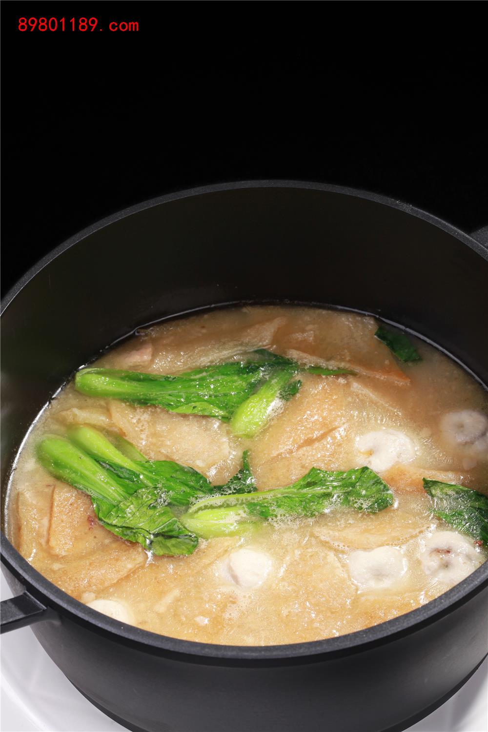 三鲜肉皮汤